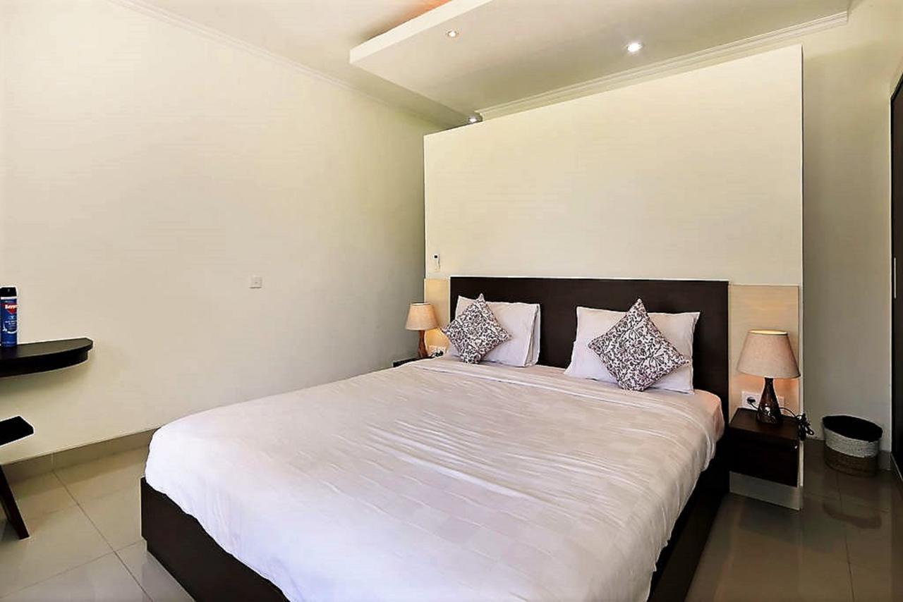 Indah Homestay Seminyak Exterior foto